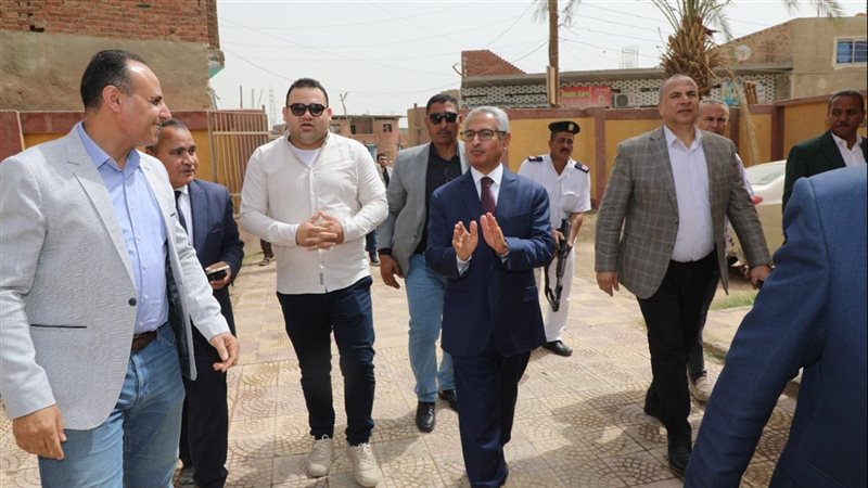 محافظ بنى سويف داخل
