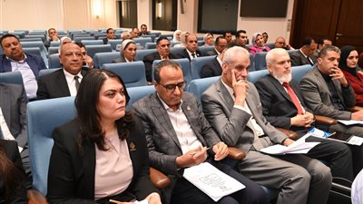 النائب ممدوح جاب الله يطالب وزيرة التضامن بمضاعفة الموازنة المخصصة لبرامج الحماية الاجتماعية