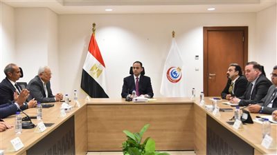 نائب وزير الصحة يبحث تعزيز الاستثمار ورفع كفاءة الخدمات الصحية