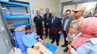 حملة تبرع بالدم لطلاب التربية العسكرية بمستشفى كفرالشيخ الجامعي