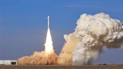 الصين وأوروبا تطلقان بنجاح القمر الصناعي 