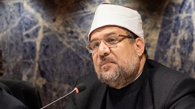 وزير الأوقاف السابق: لا تجزئ الأضحية بالطيور.. والتحذير من تتبع الآراء الشاذة