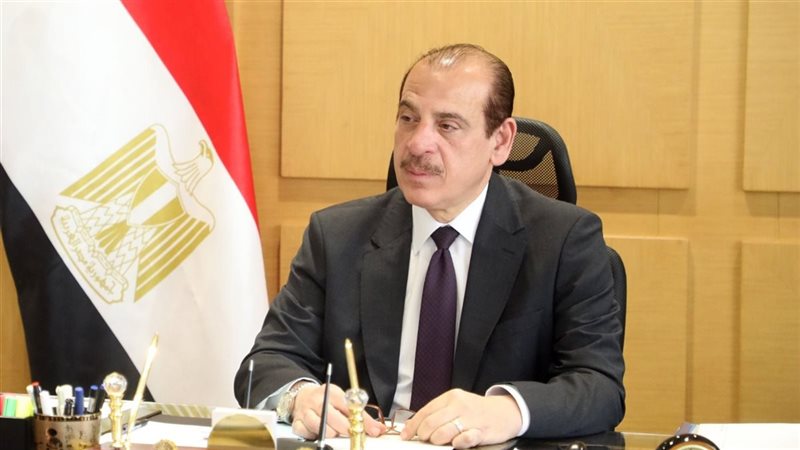 عمرو قنديل