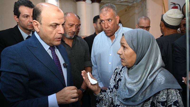 محافظ الغربية خلال