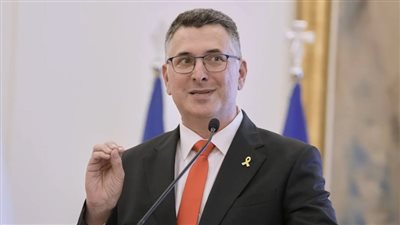 وزير خارجية إسرائيل ينتقد فيديو بن غفير لناشطين مقيّدين من أسطول الصمود: تصرف مشين