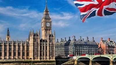 بريطانيا تعتذر عن التعامل بشكل أخرق مع تخفيف العقوبات على روسيا
