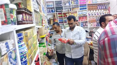 المنيا.. ضبط 220 مخالفة تموينية لإحكام الرقابة على الأسواق والمخابز