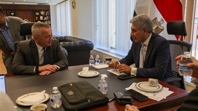 وزير السياحة والآثار يلتقي مساعد المدعي العام لمنطقة منهاتن