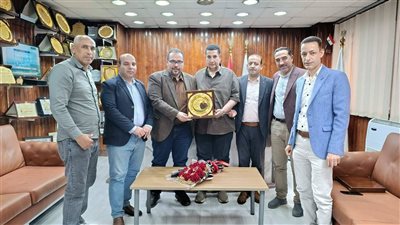 تكريم وكيل وزارة الصحة بالشرقية لجهوده في تطوير المنظومة الصحية بمراكز وقرى المحافظة