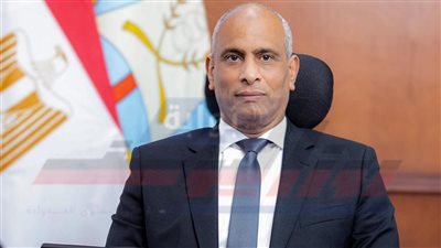 محافظ كفرالشيخ يهنئ 