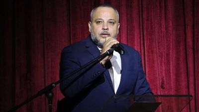 رائعة الفنان محمود رضا 