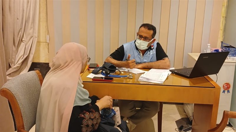 خلال تقديم الخدمة