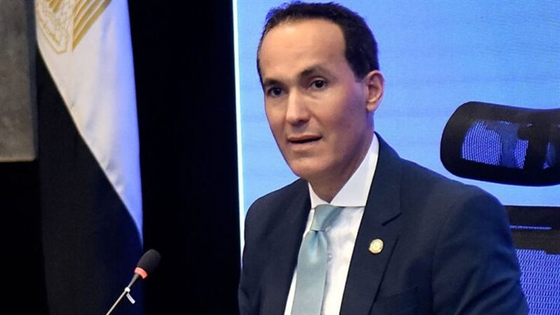 الدكتور محمد عوض
