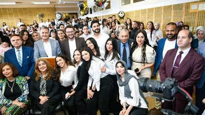 كلية الإعلام بجامعة فاروس تختتم مناقشات مشروعات التخرج بحضور نخبة من الإعلاميين والفنانين