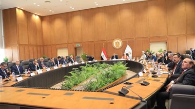 وزير التعليم العالي يوجه بتدويل الجامعات وتحديث البرامج وفق احتياجات سوق العمل 