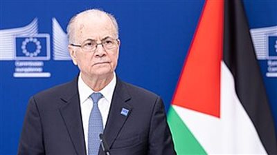 رئيس الوزراء الفلسطيني وبعثة اللجنة الدولية للصليب الأحمر يبحثان سبل تعزيز التعاون المشترك