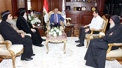 محافظ بني سويف يتلقى التهاني بعيد الأضحى من وفود الكنائس الأرثوذكسية والإنجيلية والكاثوليكية