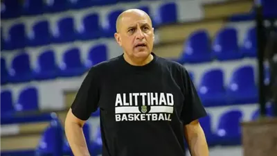 الاتحاد السكندري يعلن عودة أحمد عمر لقيادة فريق السلة