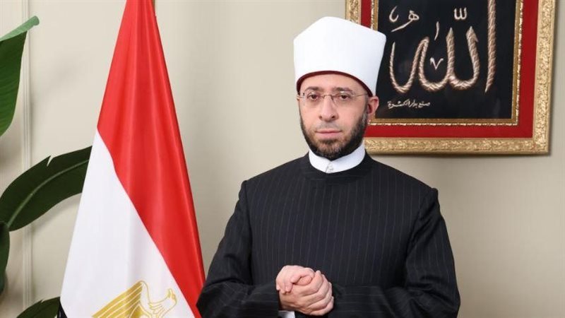 وزير الأوقاف الدكتور