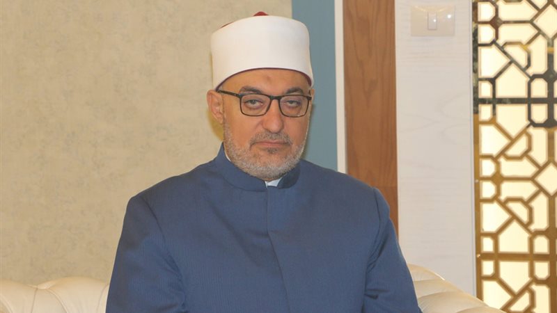  الدكتور نظير عياد