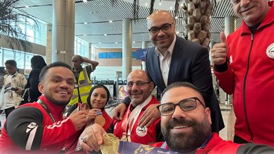 الشباب والرياضة تستقبل بعثة منتخب رفع الأثقال البارالمبي بمطار القاهرة