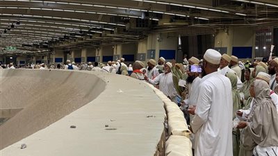 التضامن: حجاج الجمعيات الأهلية يواصلون رمي الجمرات في أول أيام التشريق