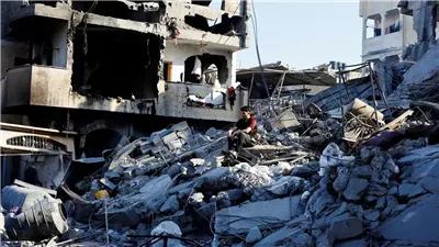 استشهاد 3 فلسطينيين وإصابة آخرين في قصف إسرائيلي بقطاع غزة 