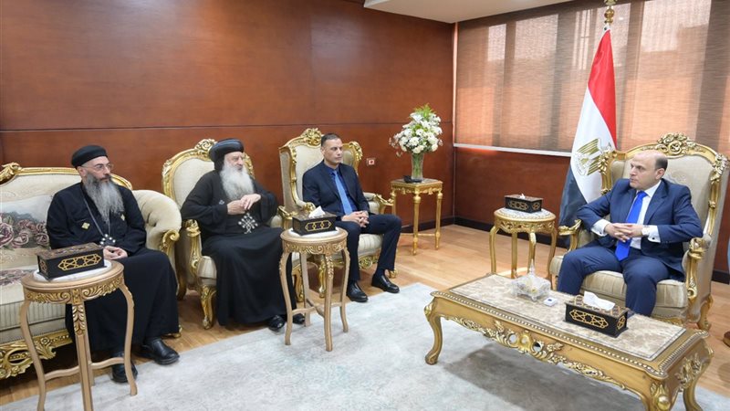 محافظ الغربية خلال