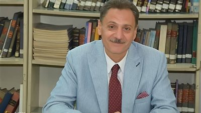 القاص إيهاب زغلول يستعد لإصدار مجموعته القصصية الجديدة 