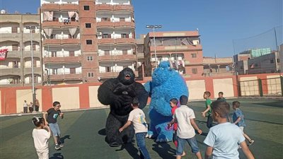 أنشطة ترفيهية ومسابقات في مركز شباب الغربية