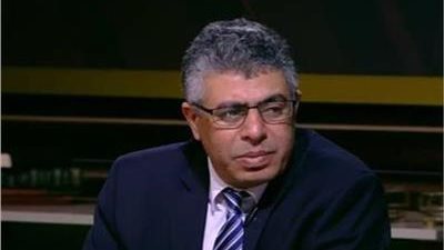 عماد الدين حسين: اضطرابات الطاقة وسلاسل الإمداد تزيد أعباء المنطقة اقتصاديًا