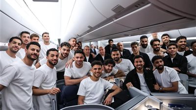 عاجل .. الفراعنة يحطّون الرحال في أمريكا بعد رحلة شاقة استعدادًا لموقعة البرازيل