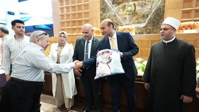 عقب إتمام مناسك الحج.. أفواج حجاج محافظة أسيوط يتجهون إلى المدينة المنورة 