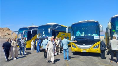 صول أولى الرحلات ميناء العقبة الأردني في طريقها إلى ميناء نوبيع البحري المصري