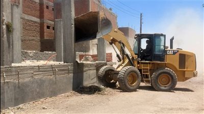 إزالة 20 حالة تعد على أراض زراعية وأملاك دولة ومتغيرات مكانية بأسيوط