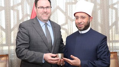 وزير الأوقاف يستقبل رئيس الطائفة الإنجيلية بمصر