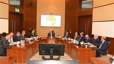نائب رئيس الوزراء للشئون الاقتصادية يتابع جهود إصلاح وإعادة هيكلة الشركات المملوكة للدولة