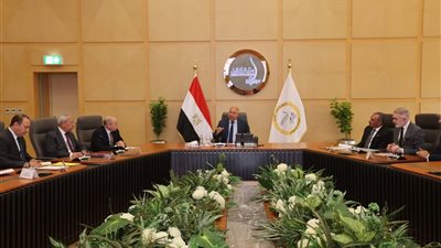 وزير النقل يترأس تأسيس شركة جديدة لدعم خدمات السفن والتجارة مع أفريقيا