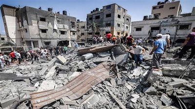إصابة عدد من الفلسطينيين في غارات للاحتلال الإسرائيلي على عدة مناطق في قطاع غزة