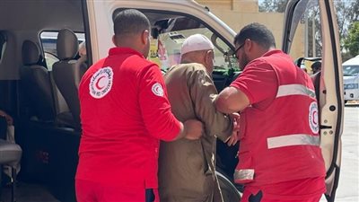الهلال الأحمر المصري يستقبل الدفعة 47 من المصابين الفلسطينيين