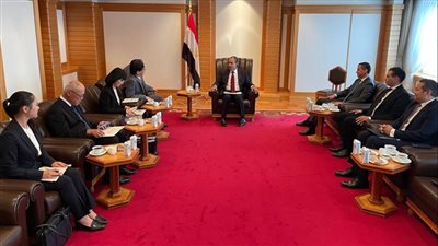 وزير الخارجية يلتقي مستشار الأمن القومي الياباني