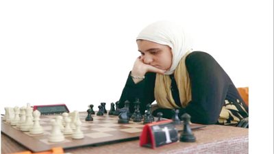 مريم عزب قصة طموح لا يعرف المستحيل على رقعة الشطرنج