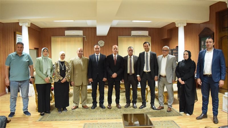 رئيس جامعة بنى سويف