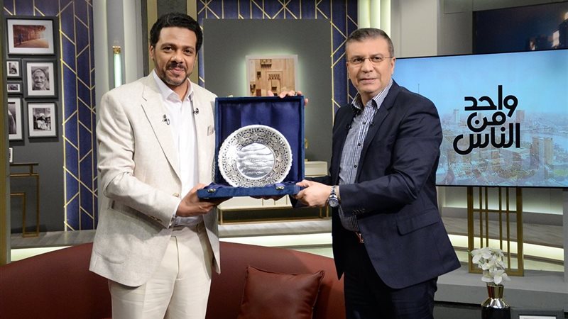 الإعلامي عمرو الليثي 