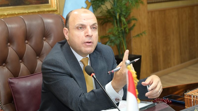 محافظ الغربية خلال