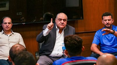 للاستفادة من خبراته ..خالد أبو زينة عضواً بلجنة تنظيم الأنشطة الرياضية بالاتحاد الأفريقي