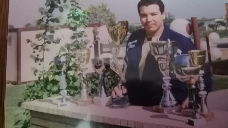 محمد حمدي سرحان بطل