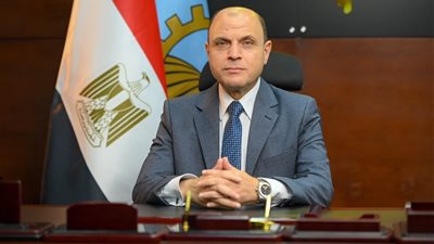 محافظ الغربية يعتمد حركة تنقلات محدودة لرؤساء الأحياء