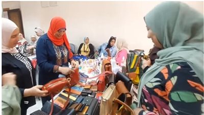 وكيل وزارة التضامن الاجتماعي بالإسكندرية تفتتح معرض الأسر المنتجة 