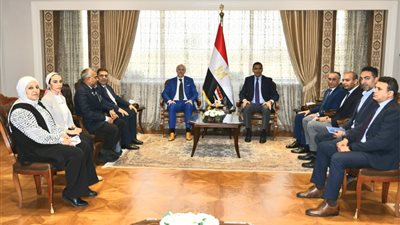 وزير الشباب والرياضة يستقبل رئيس الاتحاد الدولي للكيك بوكسينج